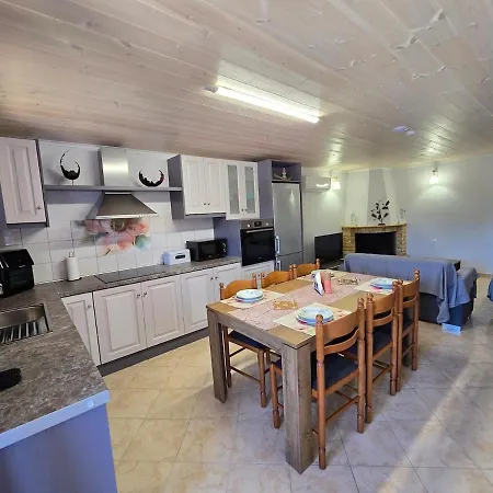 Dom wakacyjny Diamando's Maisonette Acharavi (Corfu)